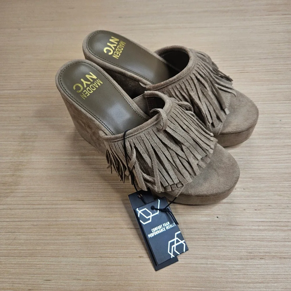 Madden NYC Boho Wedge Women 7 Taupe Fringe Platform Sandals NEW